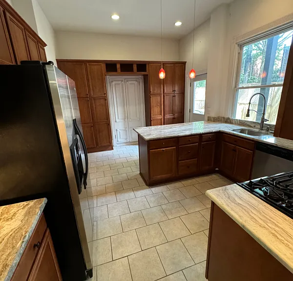 1414 Floyd Ave — Photo 14