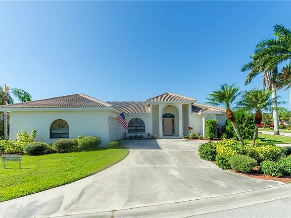 2nd image of 22782 Caroline Dr