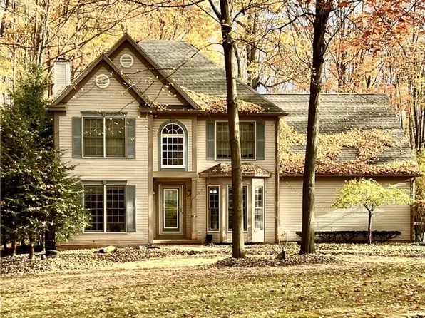 2915 Newton Tomlinson Rd, Newton Falls, OH 44444