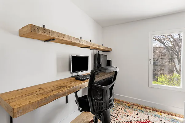 Sold by Engel and Völkers Brownstone Brooklyn | media 18