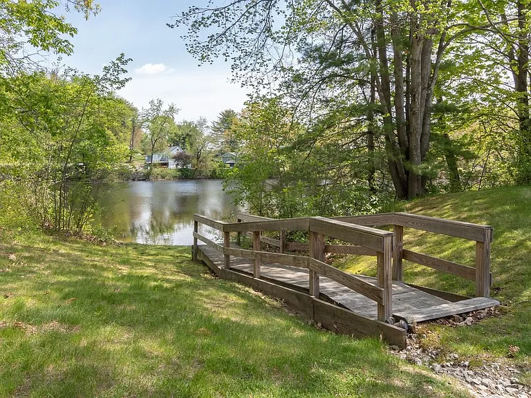 7 Swiftwater Dr #8 — Photo 21