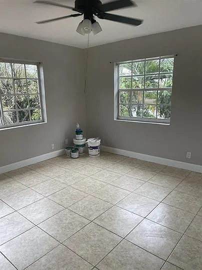 604 SW 2nd Ave #1 — Photo 7