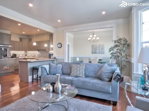 2445 24th St #2445, San Francisco, CA 94110