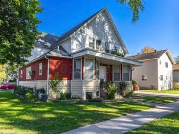 1221 10th Ave N #9, Fargo, ND 58102