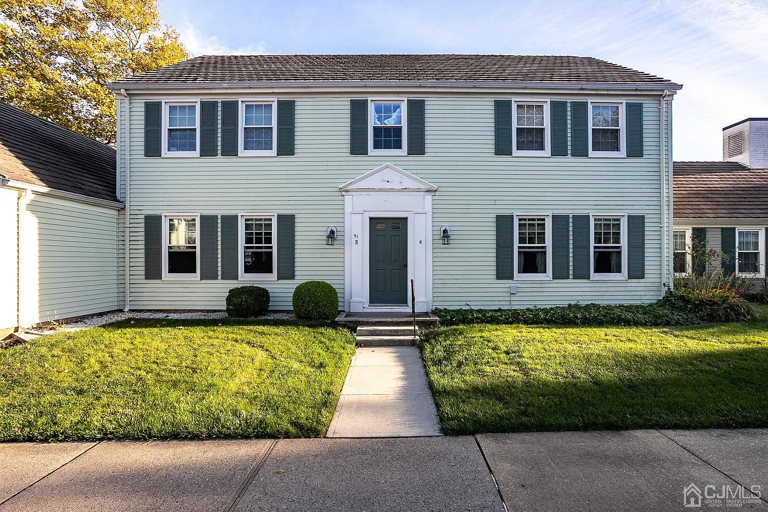 91B Greenfield Ln photo 1