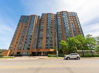 300 Webb Dr #1004, Mississauga, ON L5B 3W3
