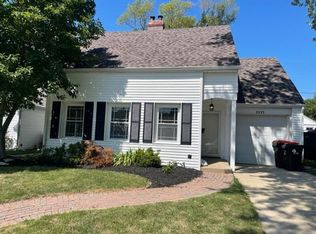 1117 E Richwoods Blvd, Peoria, IL