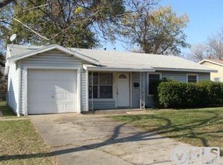 909 Rancho Dr, Mesquite, TX 75149