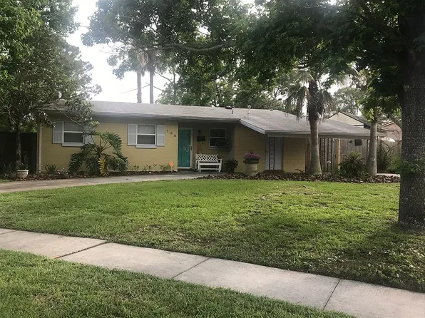 700 Triton Rd, Atlantic Beach, FL 32233