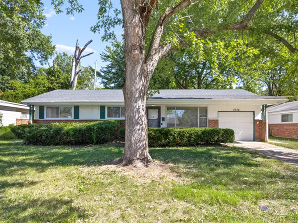 9736 Lanier Dr, Saint Louis, MO 63136