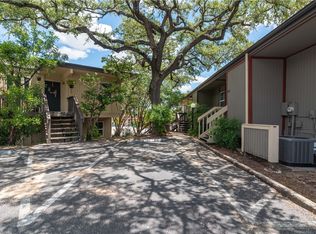 541 Demarett Dr #30, Leander, TX 78645