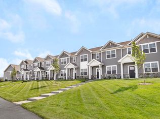 2239 Riesling Rd, Oswego, IL 60543