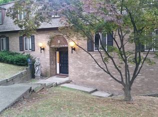 8 N Mountain Ave APT B, Montclair, NJ 07042