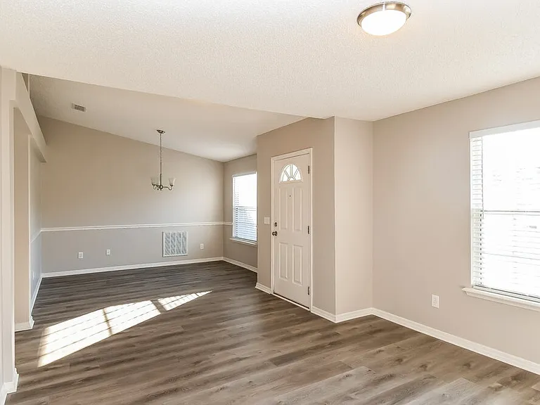 1531 Eddings Grove Ln — Photo 8