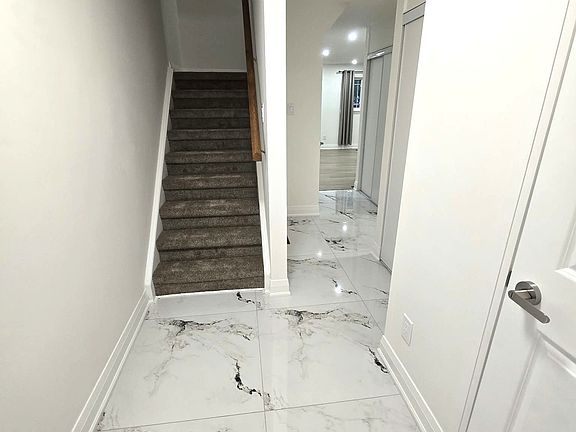 4th image of 141 Galloway Rd Unit 36