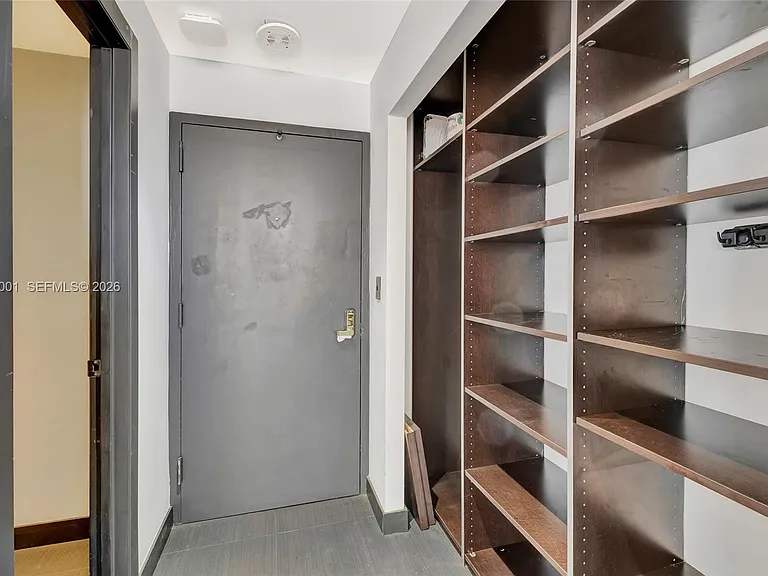 11111 Biscayne Blvd #9B-928 — Photo 7