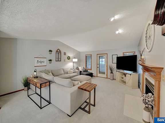 2nd image of 7836 Stonewall Ct