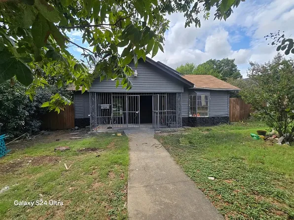 624 Griggs Ave, Fort Worth, TX 76103