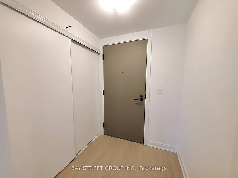 47 Mutual St #2706 — Photo 5