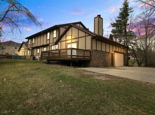 18835 Emerald Dr, Brookfield, WI 53045