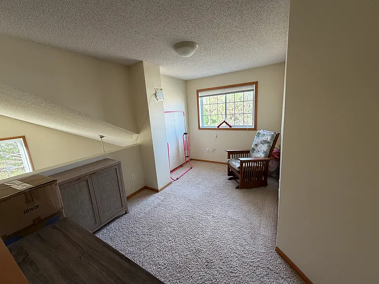 8920 Pheasant Ln — Photo 10