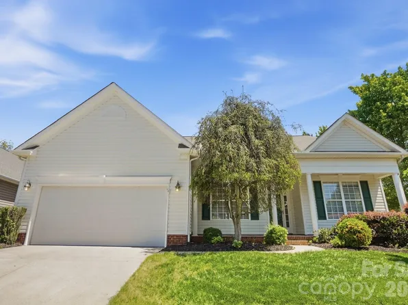 766 Platinum Dr, Fort Mill, SC 29708