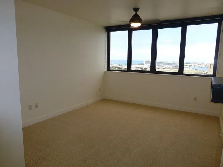 600 Queen St #1603 — Photo 9