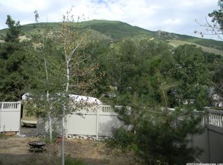 7845 S Honeycomb Rd, Salt Lake City, UT 84121