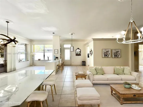 7625 SE Bay Cedar Cir, Hobe Sound, FL 33455