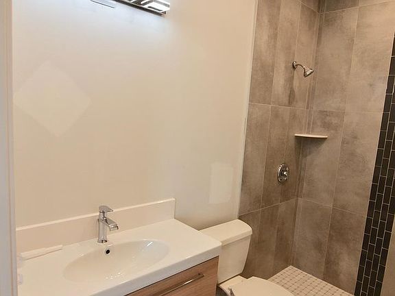 3rd image of 330 Cambridge St #4