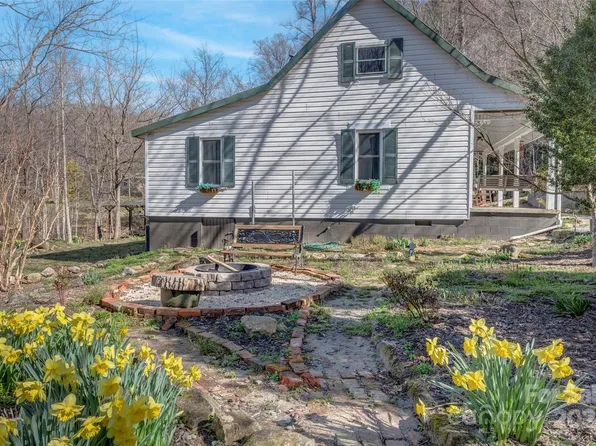 4760 State Highway 9, Hendersonville, NC 28792