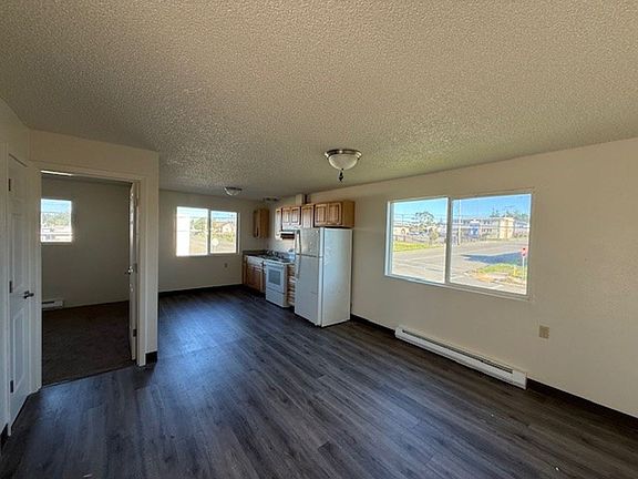 5th image of 250 S Marple St APT 14