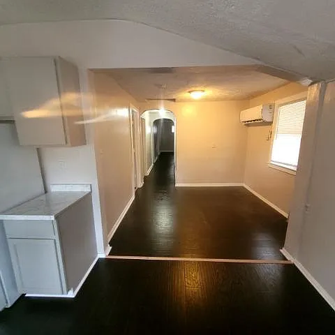 10804 Old Gainesville Rd — Photo 3