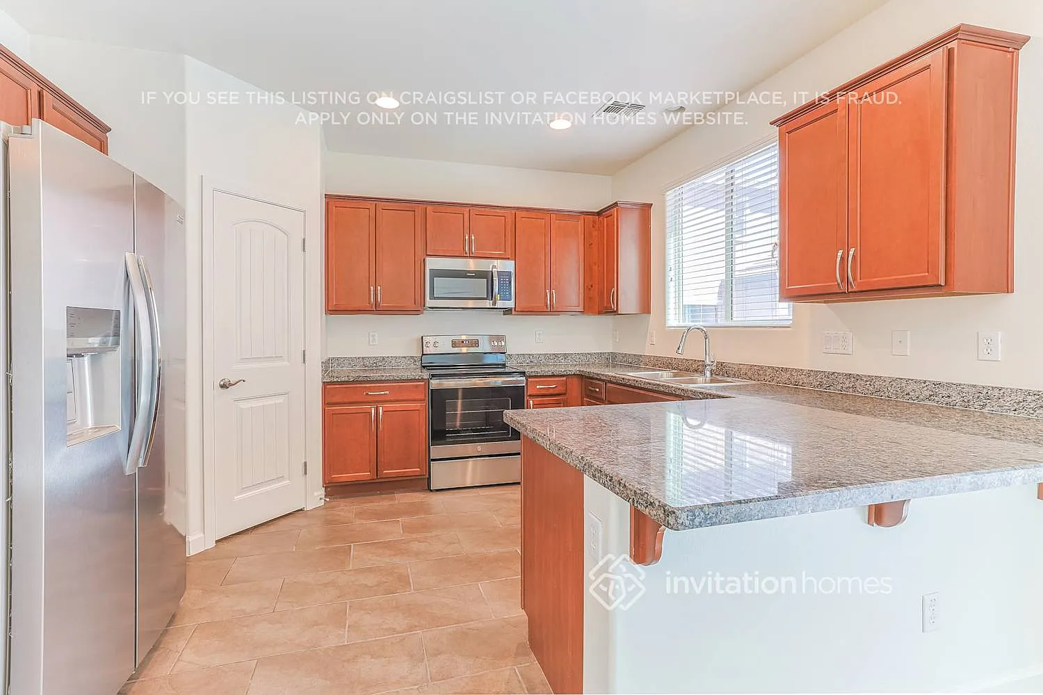 1375 S Moccasin Trl Gilbert, AZ 85296 — Photo 4