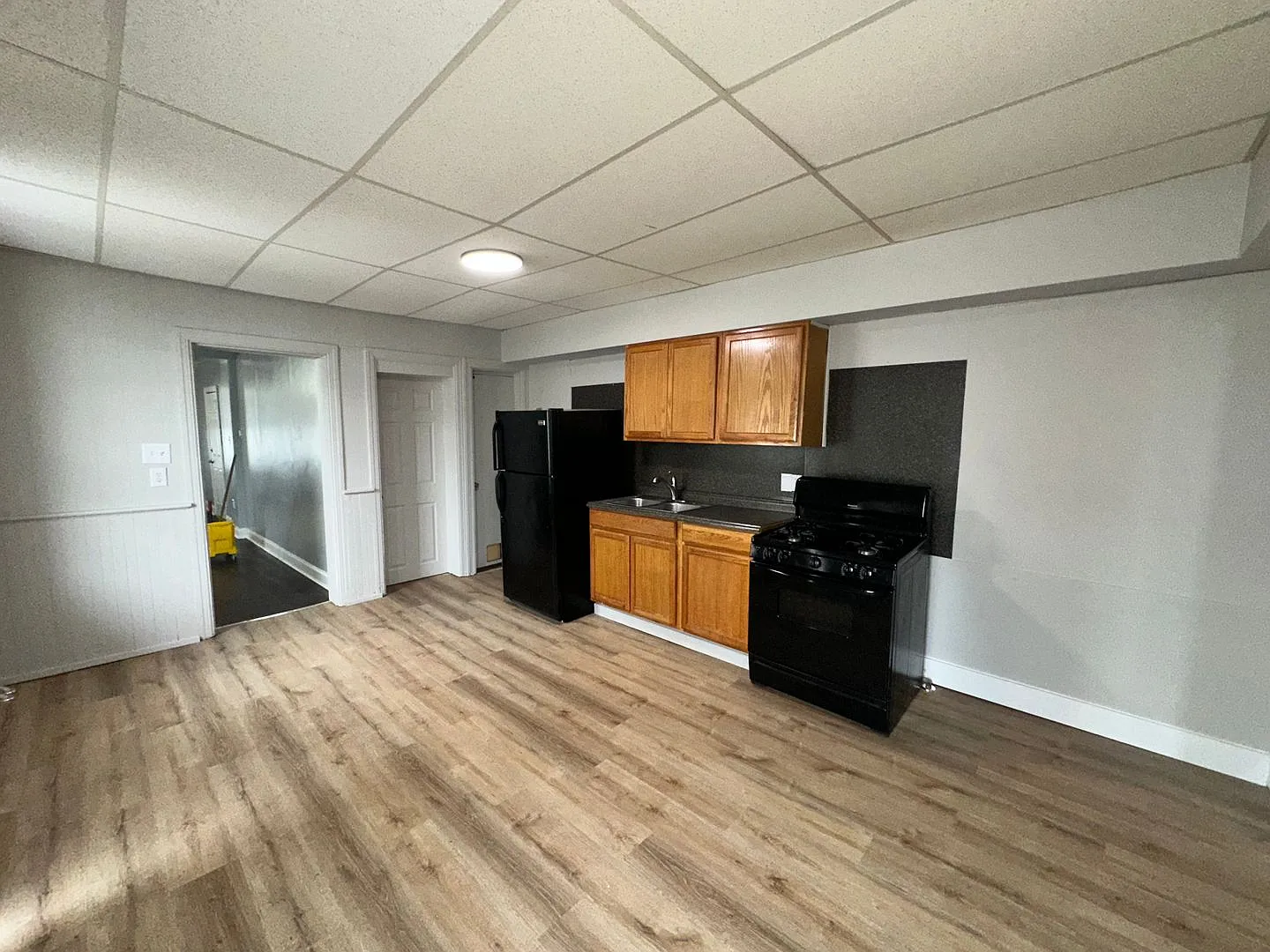 37 N Franklin Street — Photo 3