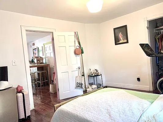 Rented by Corcoran | media 17