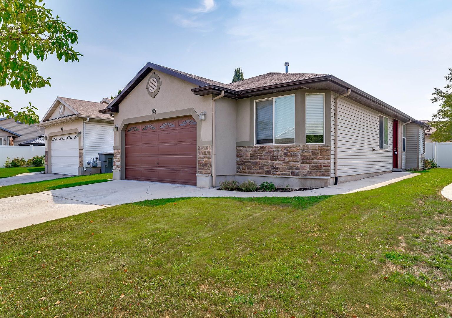1051 W York Dr, North Salt Lake, UT 84054 Zillow