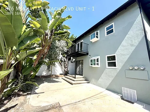 876 Manhattan Beach Blvd #1 Photo 1