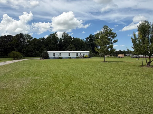 1842 Blackjack Grimesland Road, Grimesland, NC 27837