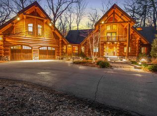 18131 N Fruitport Rd, Spring Lake, MI 49456