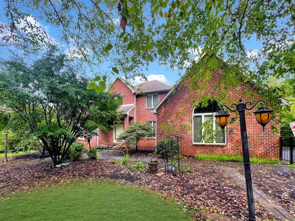 154 Ridgeway Dr, Danville, VA 24541