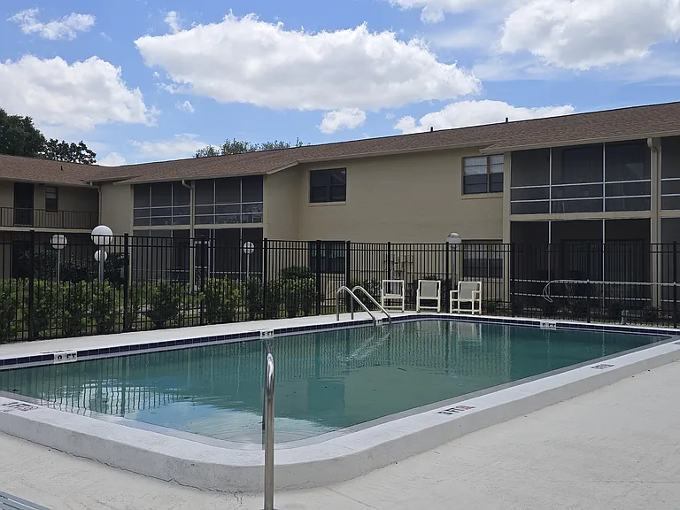 130 E Johnson Ave #206 — Photo 13