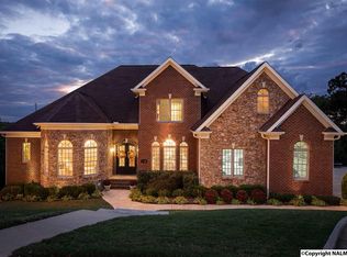 4510 Old Farm Cir SE, Huntsville, AL 35802