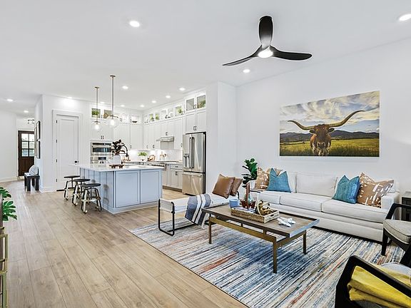 The Baileywood - Living Room