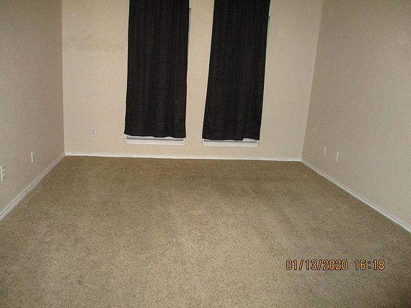 3rd image of 2101 Count Fleet Dr