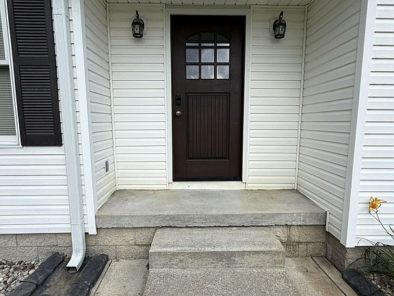 5th image of 260 Broad Ford Rd