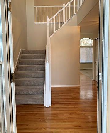 2nd image of 4755 Rushford Pl