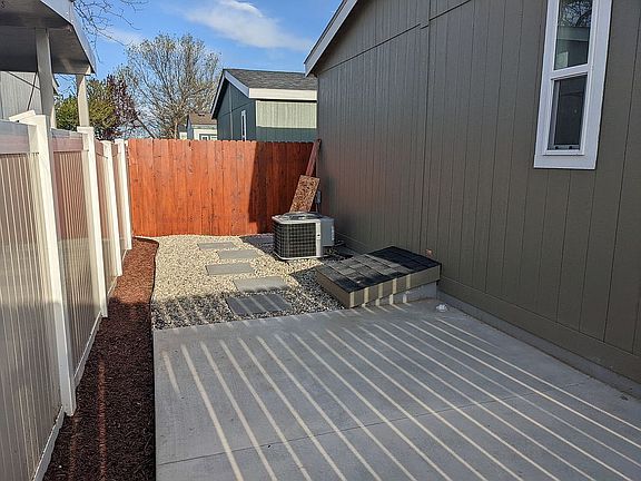 3rd image of 675 Freedom Ln #42