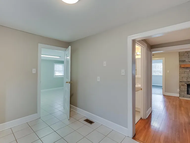 396 Chilesburg Rd — Photo 14