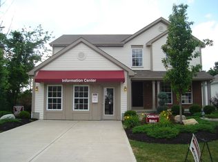 108 Terrier Ct, Pataskala, OH 43062